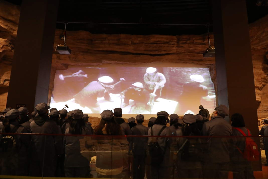 紅旗渠素質(zhì)拓展訓(xùn)練紅色教育活動(dòng)學(xué)習(xí)心得